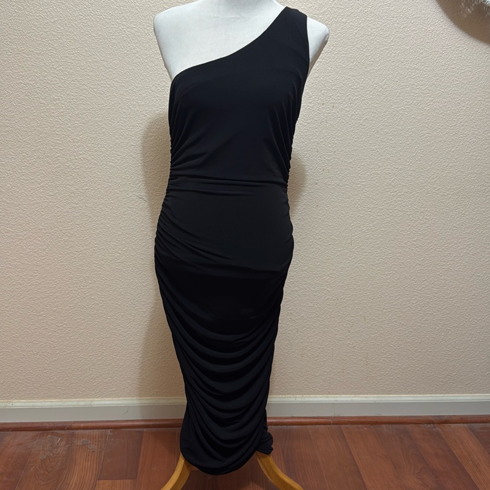One shoulder black dress - LULUS